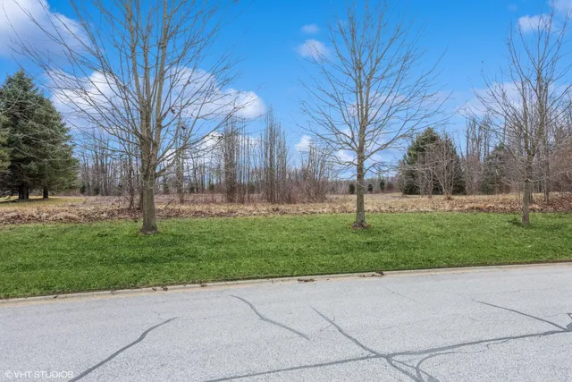 $129,000 | 390 St Andre Drive, Valparaiso, IN 46383