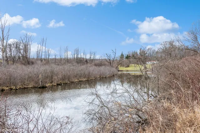 $129,000 | 390 St Andre Drive, Valparaiso, IN 46383