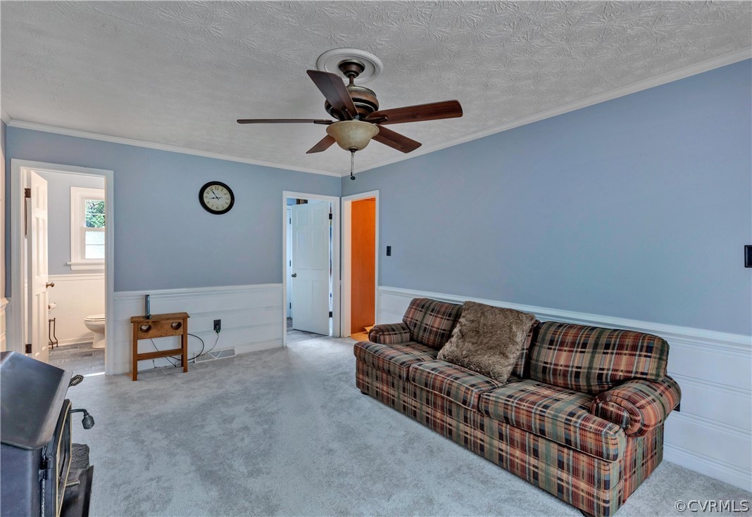 4801 Wilconna Road Chesterfield, VA 23832 - Photo 12 of 25 a living room with furniture