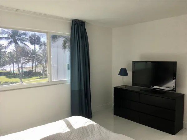 $4,000 | 500 Southeast 21st Avenue, Unit VILLA 10, Deerfield Beach, FL 33441