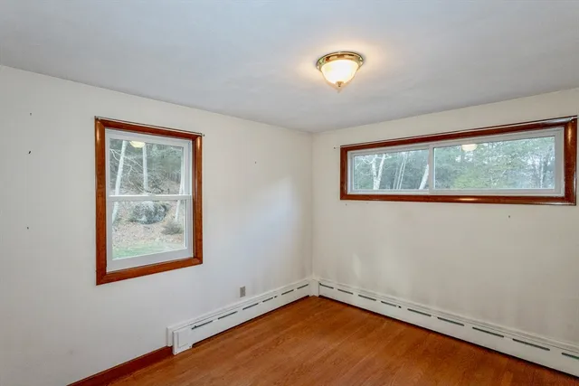 a view of empty room with window