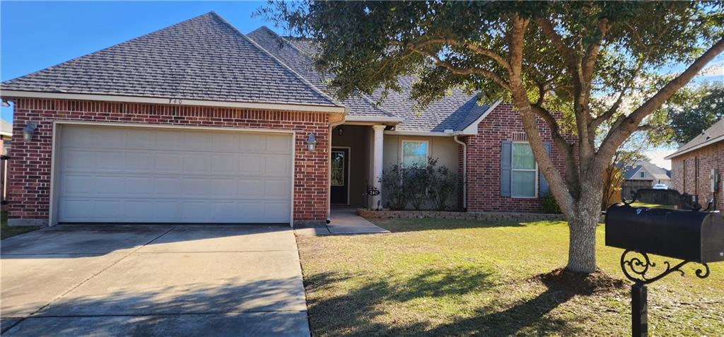 740 Fairfield Loop Slidell, LA 70458 - Photo 1 of 16 Gallery Image 1