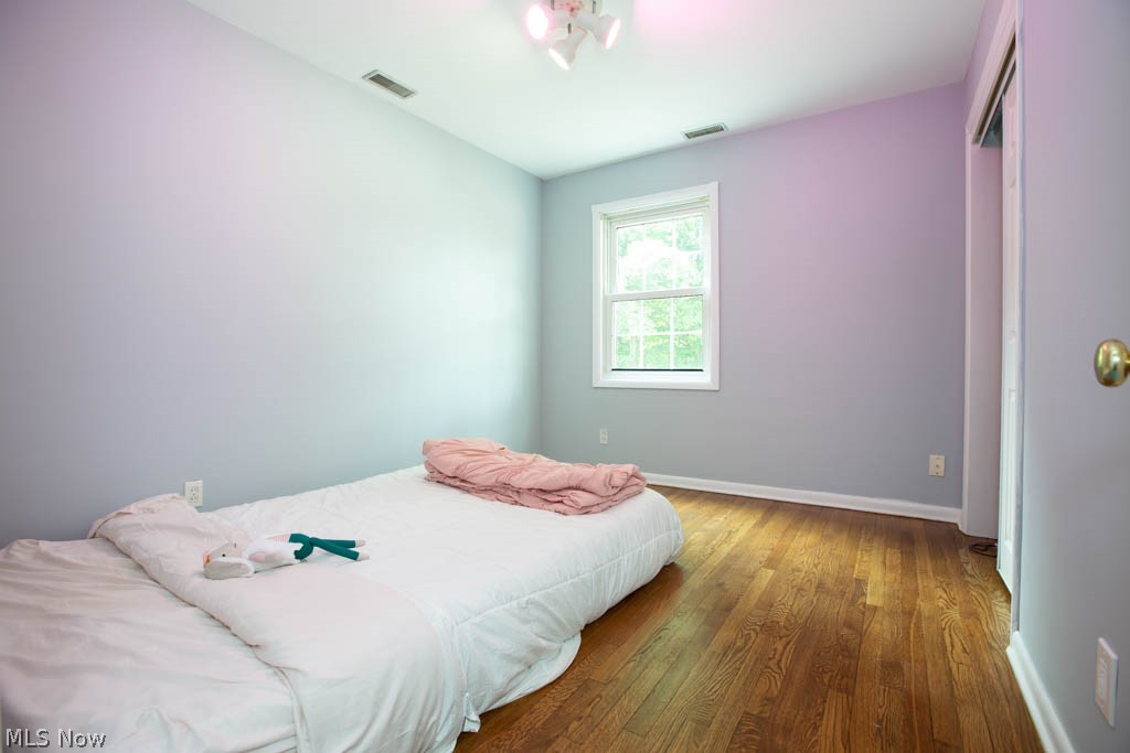 31271 Arthur Road Solon, OH 44139 - Photo 13 of 35