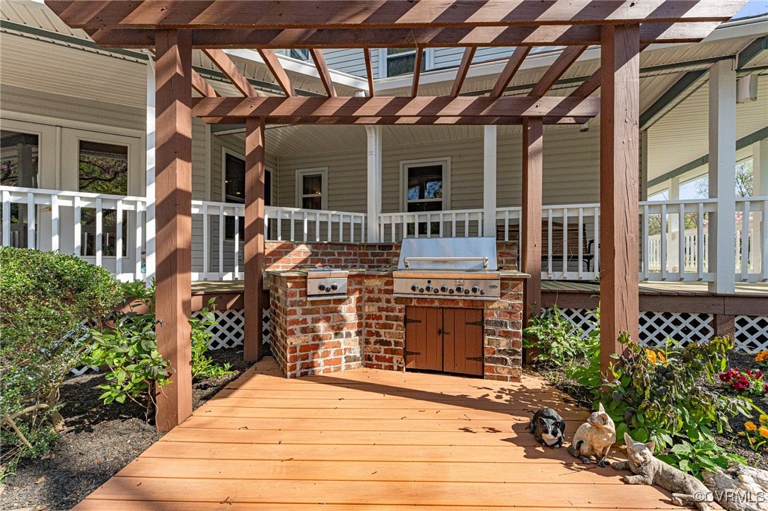 16287 Derby Ridge Road Montpelier, VA 23192 - Photo 17 of 50 Wooden terrace featuring area for grilling