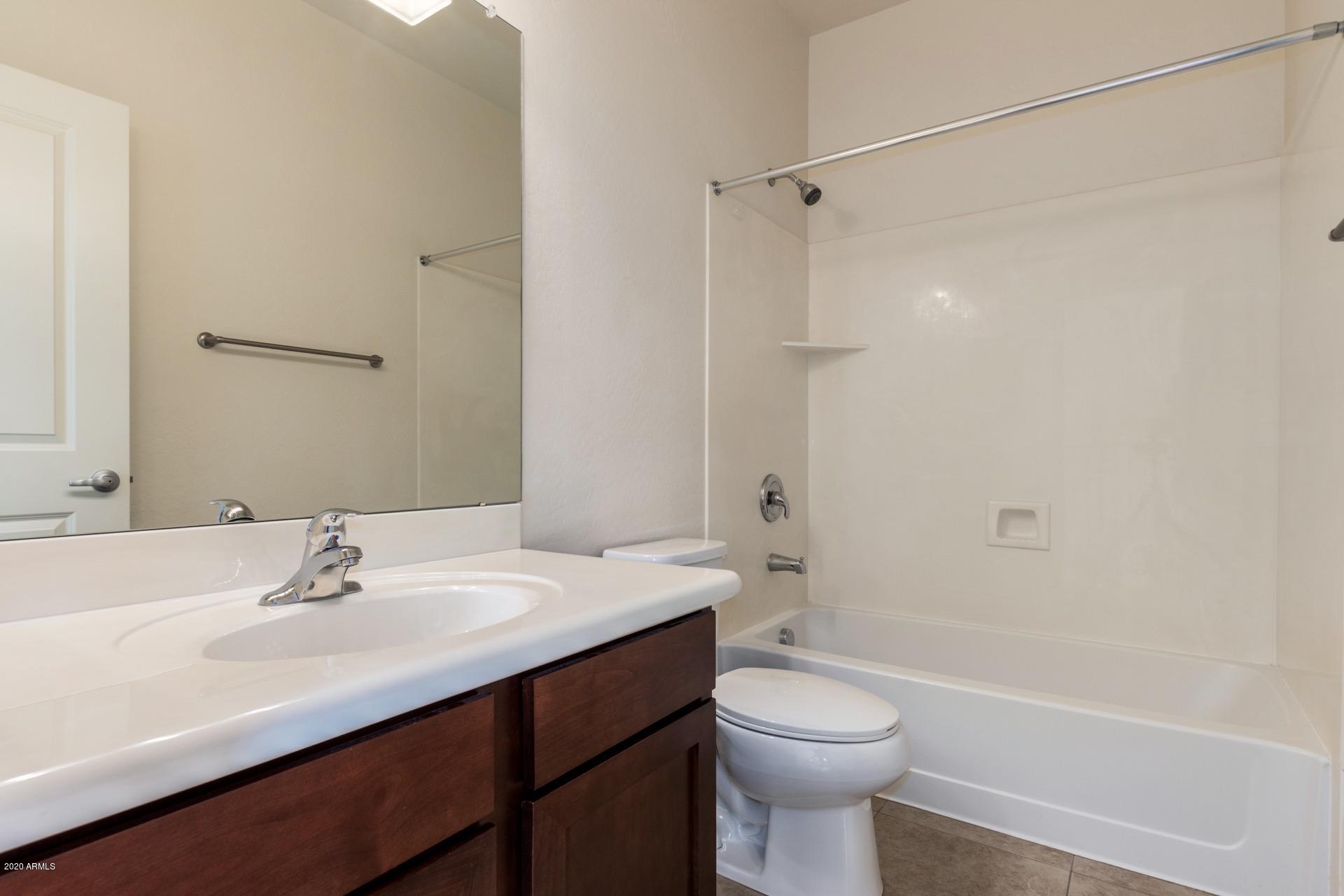 3113 East Danbury Road, Unit 17 Phoenix, AZ 85032 - Photo 17 of 25 Danbury 19