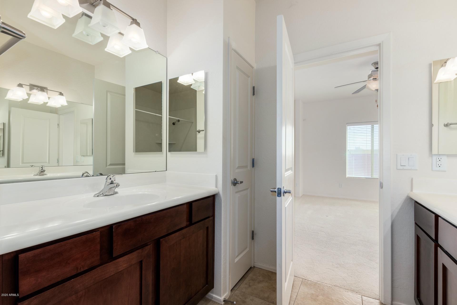 3113 East Danbury Road, Unit 17 Phoenix, AZ 85032 - Photo 21 of 25 Danbury 24