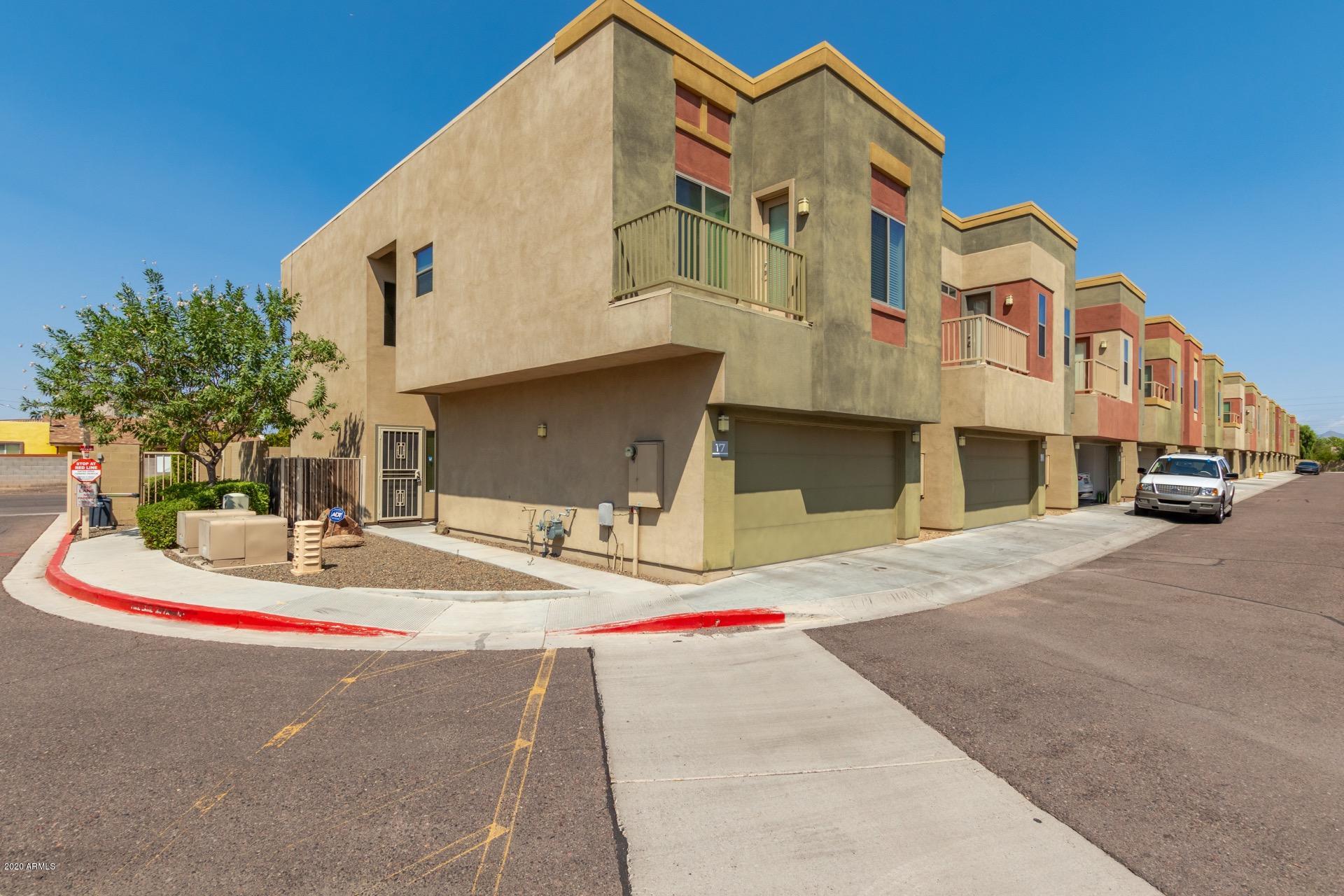 3113 East Danbury Road, Unit 17 Phoenix, AZ 85032 - Photo 3 of 25 Danbury 3