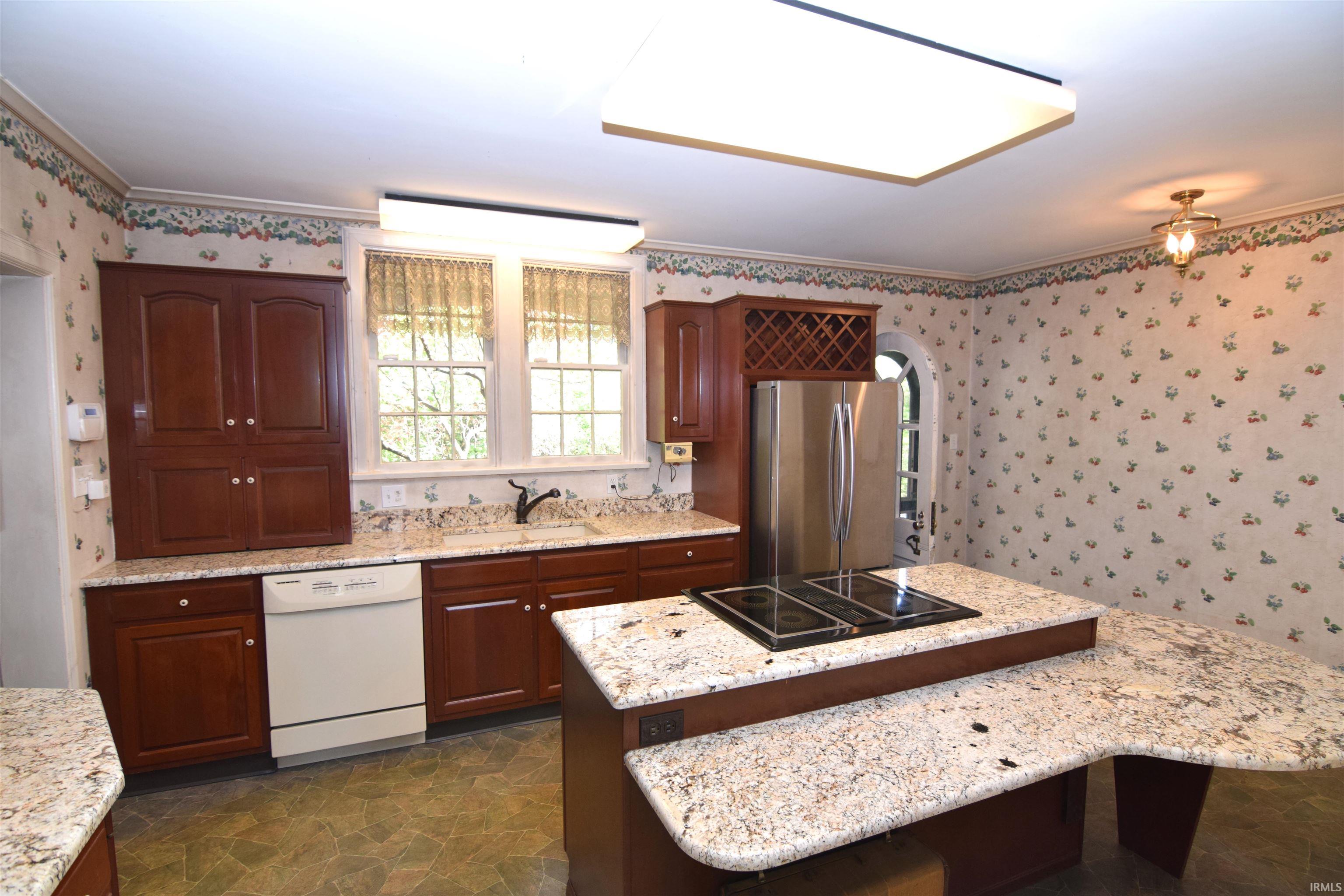 1007 North Briar Road Muncie, IN 47304 - Photo 11 of 36