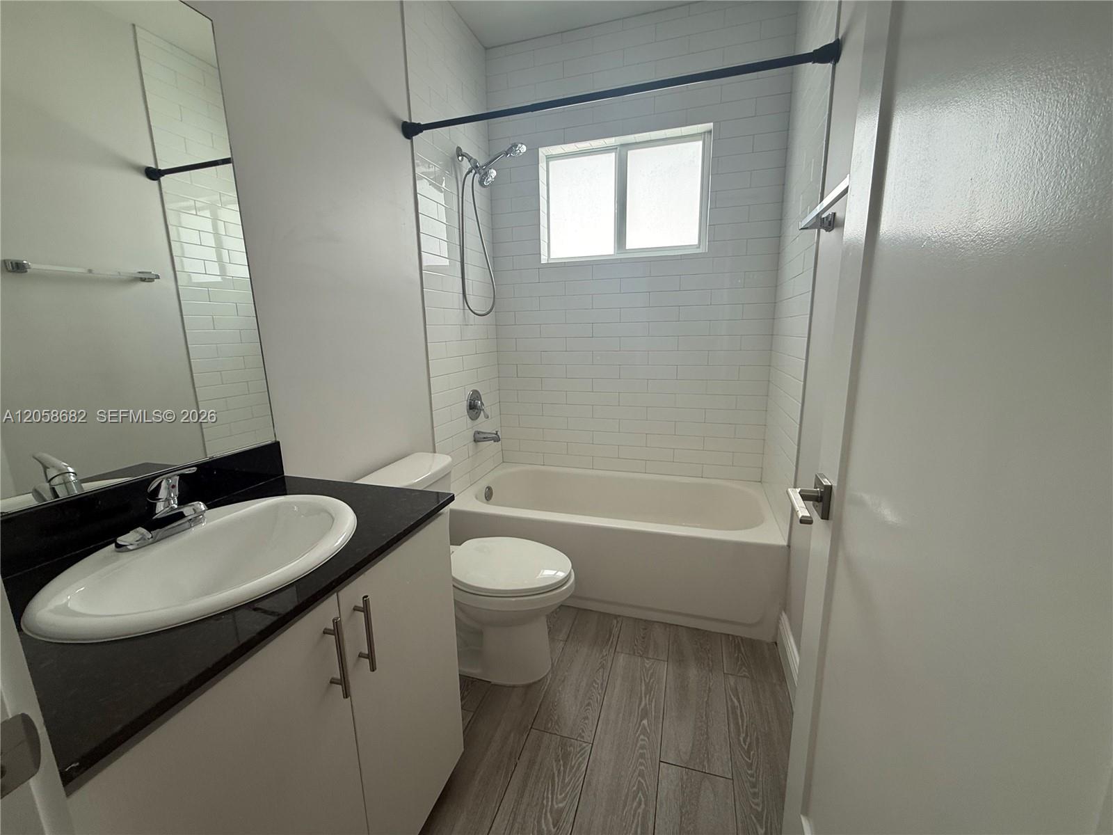 16 E Street, Unit 177 Hialeah, FL 33010 - Photo 10 of 18