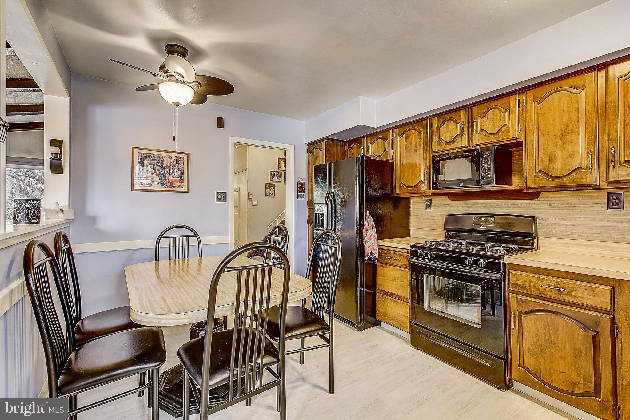 9121 Dale Road Philadelphia, PA 19115 - Photo 11 of 51 Gallery Image 11