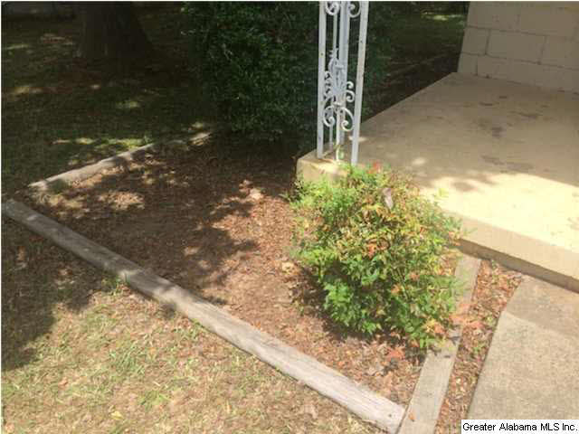 712 40th Place Fairfield, AL 35064 - Photo 14 of 15