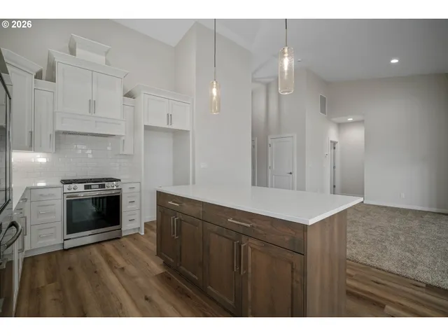 $589,900 | 6699 Naomi Danielle Street Southeast, Salem, OR 97306