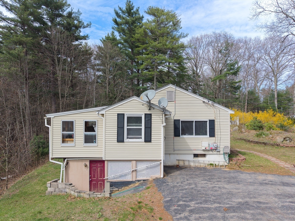 279 Little Alum Road Brimfield, MA 01010 - Photo 21 of 24