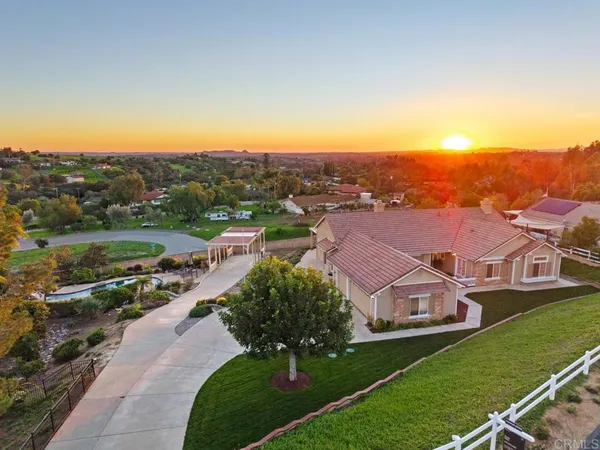 $1,230,000 | 3353 Yerba Buena Drive, Fallbrook, CA 92028