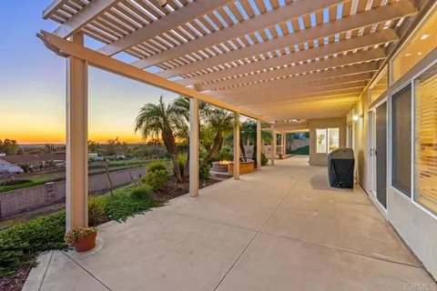 $1,249,998 | 3353 Yerba Buena Drive, Fallbrook, CA 92028