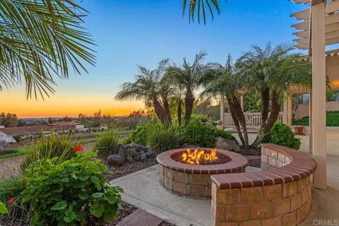 $1,249,998 | 3353 Yerba Buena Drive, Fallbrook, CA 92028