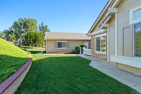 $1,249,998 | 3353 Yerba Buena Drive, Fallbrook, CA 92028
