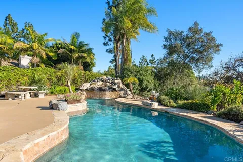 $1,249,998 | 3353 Yerba Buena Drive, Fallbrook, CA 92028