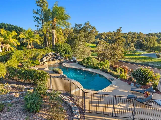 $1,249,998 | 3353 Yerba Buena Drive, Fallbrook, CA 92028
