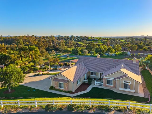 $1,249,998 | 3353 Yerba Buena Drive, Fallbrook, CA 92028
