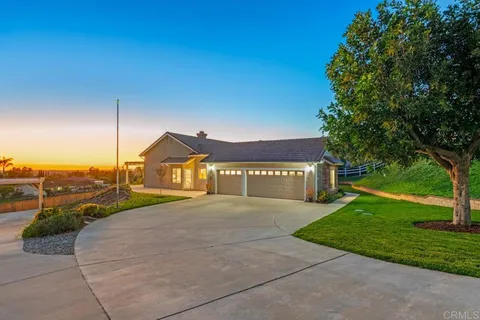 $1,249,998 | 3353 Yerba Buena Drive, Fallbrook, CA 92028