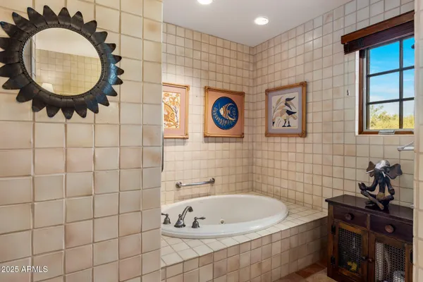 $2,550,000 | 25002 North Quail Haven Drive, Rio Verde, AZ 85263