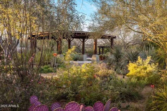 $2,575,000 | 25002 North Quail Haven Drive, Rio Verde, AZ 85263
