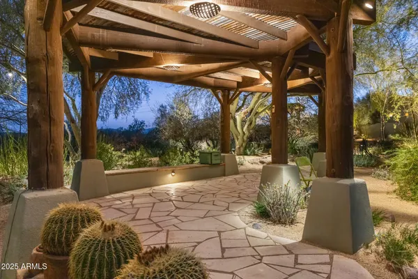 $2,550,000 | 25002 North Quail Haven Drive, Rio Verde, AZ 85263