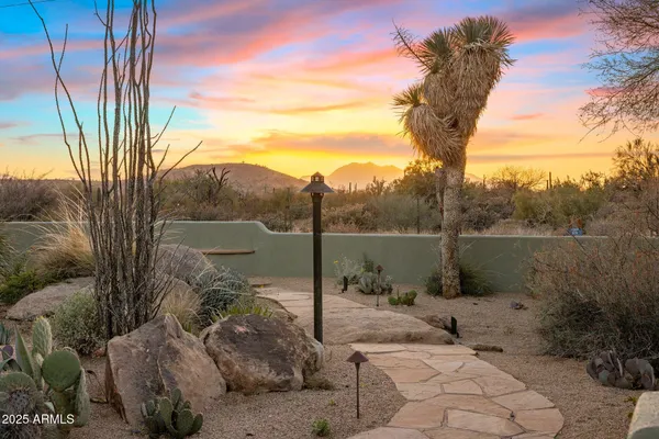 $2,550,000 | 25002 North Quail Haven Drive, Rio Verde, AZ 85263