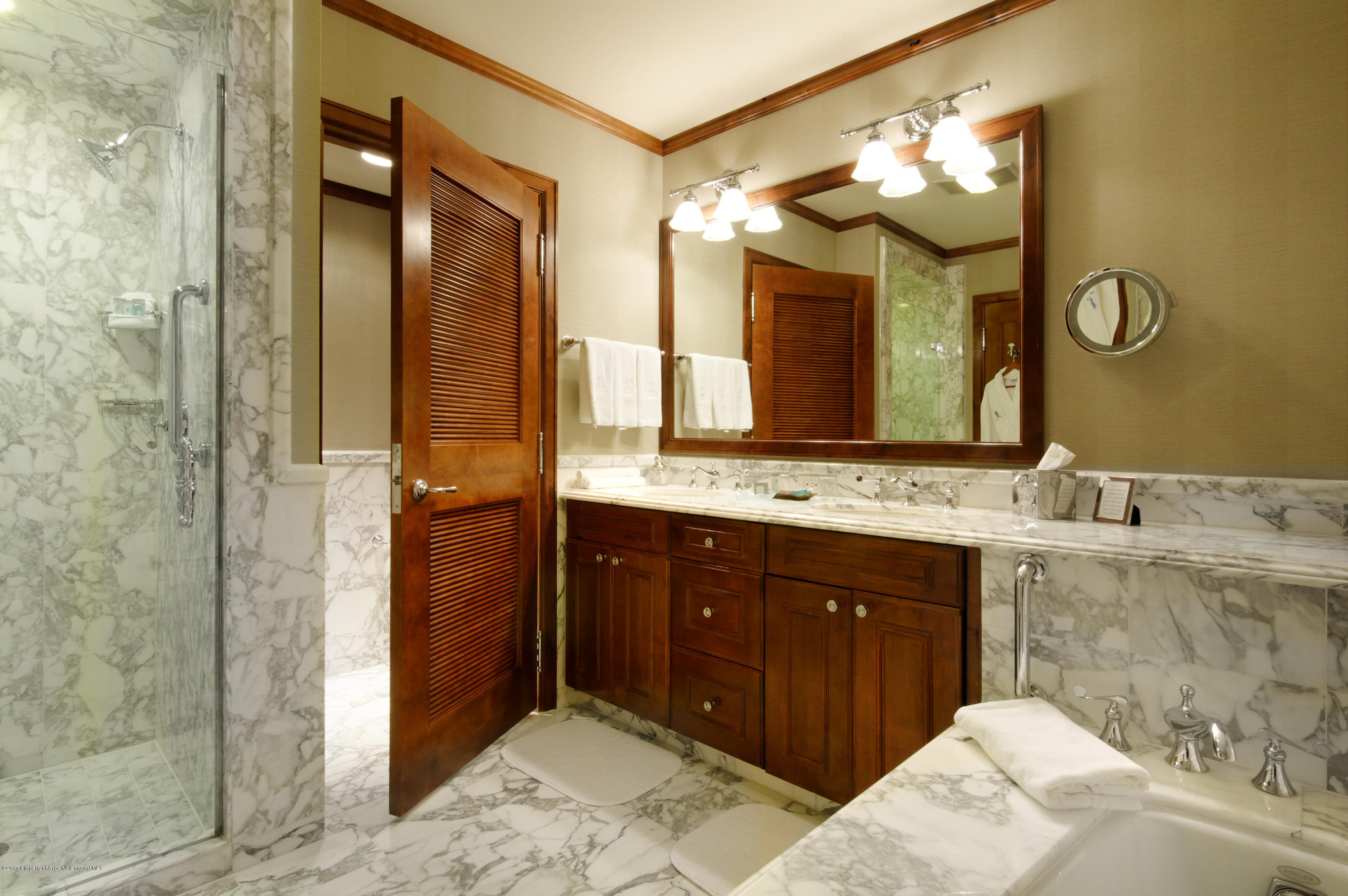 75 Prospector Road, Unit 8302 INTEREST 7 Aspen, CO 81611 - Photo 8 of 19 Ritz_HiRes12 (3)