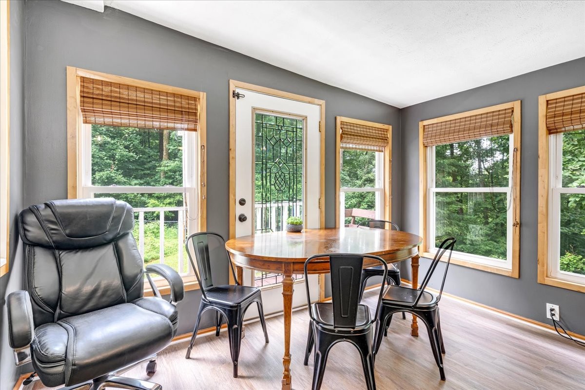 802 Evans Road Winchester, TN 37398 - Photo 23 of 43 a view of a dining room with furniture window and outside view