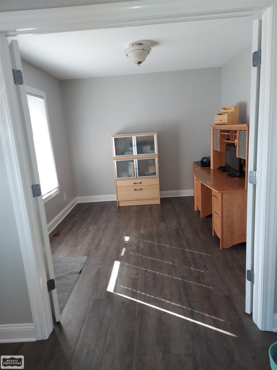 4212 Neuman Road St. Clair, MI 48079 - Photo 7 of 39 50029612-6.JPG