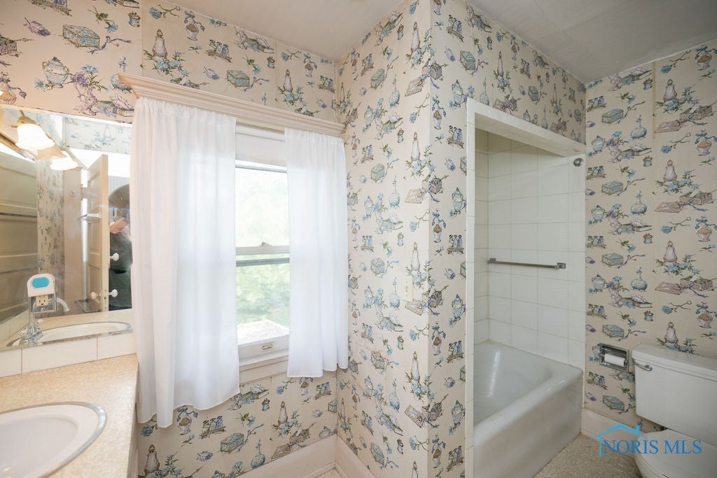 4554 River Road Toledo, OH 43614 - Photo 27 of 39 Gallery Image 27