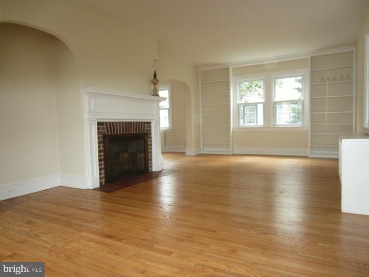 111 Simpson Road Ardmore, PA 19003 - Photo 2 of 15 Living Room