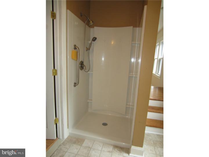 111 Simpson Road Ardmore, PA 19003 - Photo 7 of 15 Bathroom