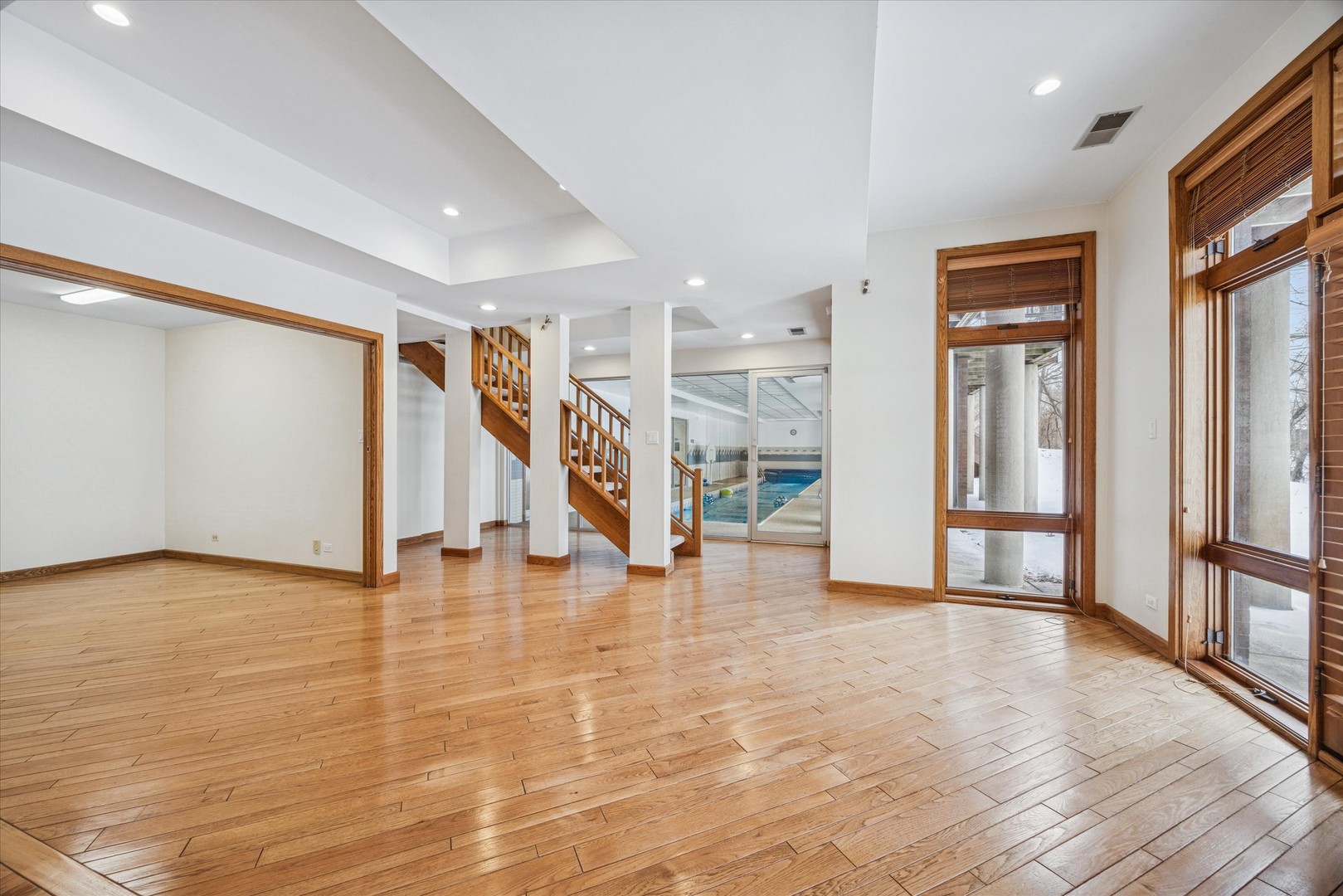 8425 Hickory Court Burr Ridge, IL 60527 - Photo 42 of 53 a view of an entryway with wooden floor