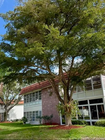 $135,000 | 1225 Northwest 21st Street, Unit 1014, Stuart, FL 34994