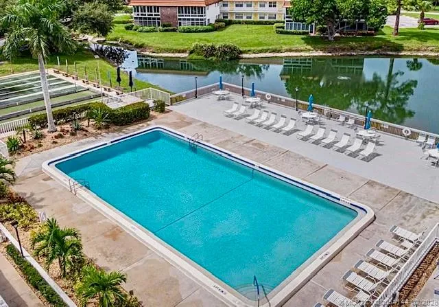 $135,000 | 1225 Northwest 21st Street, Unit 1014, Stuart, FL 34994