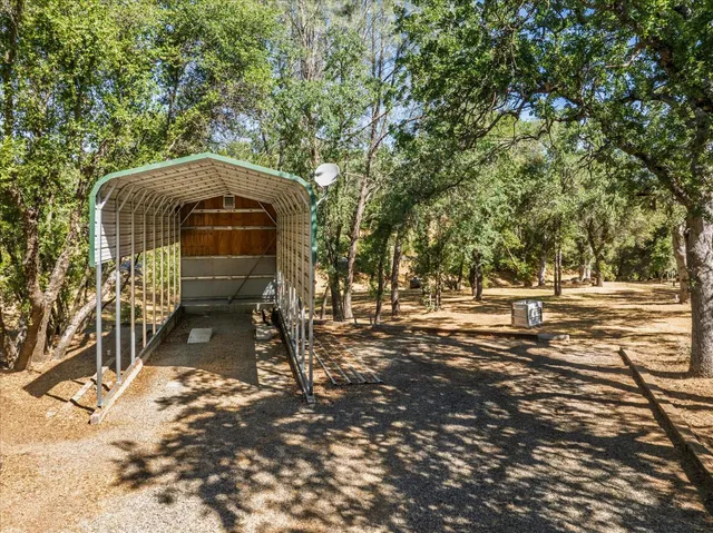 $549,000 | 31493 Hazelwood Drive, North Fork, CA 93643