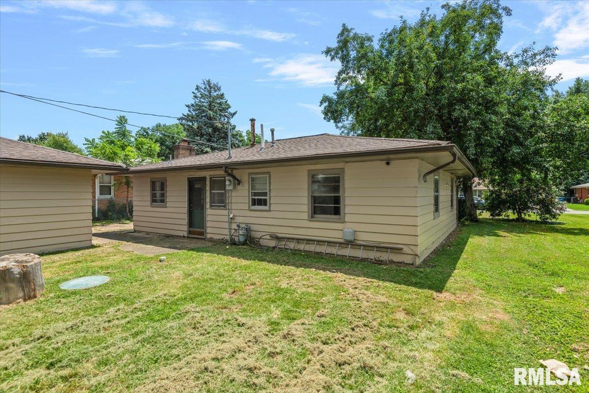 1601 West Enos Avenue Springfield, IL 62702 - Photo 20 of 23 Gallery Image 20