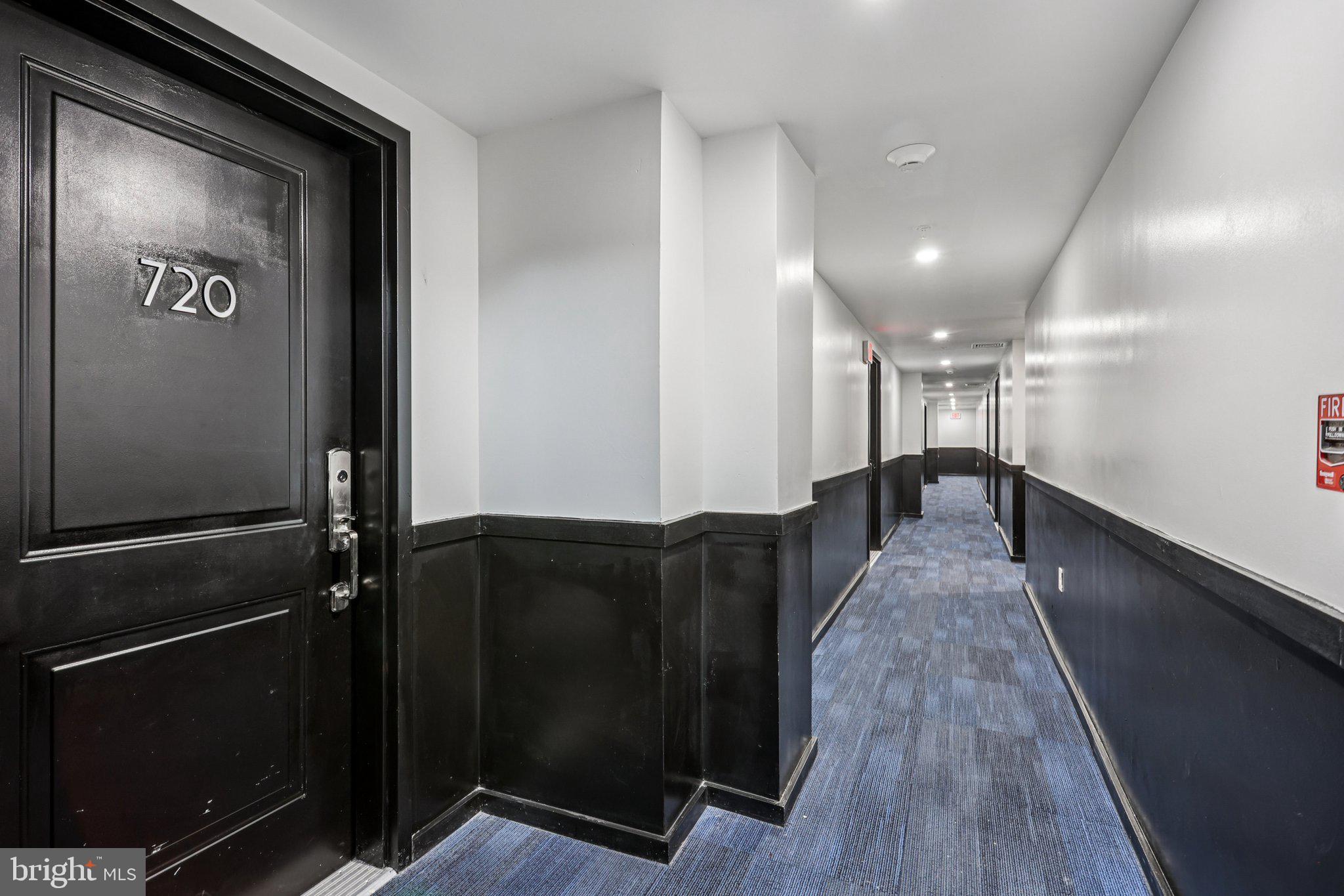 1201 Vine Street, Unit 1 Philadelphia, PA 19107 - Photo 14 of 32 a view of gallery with wooden floor