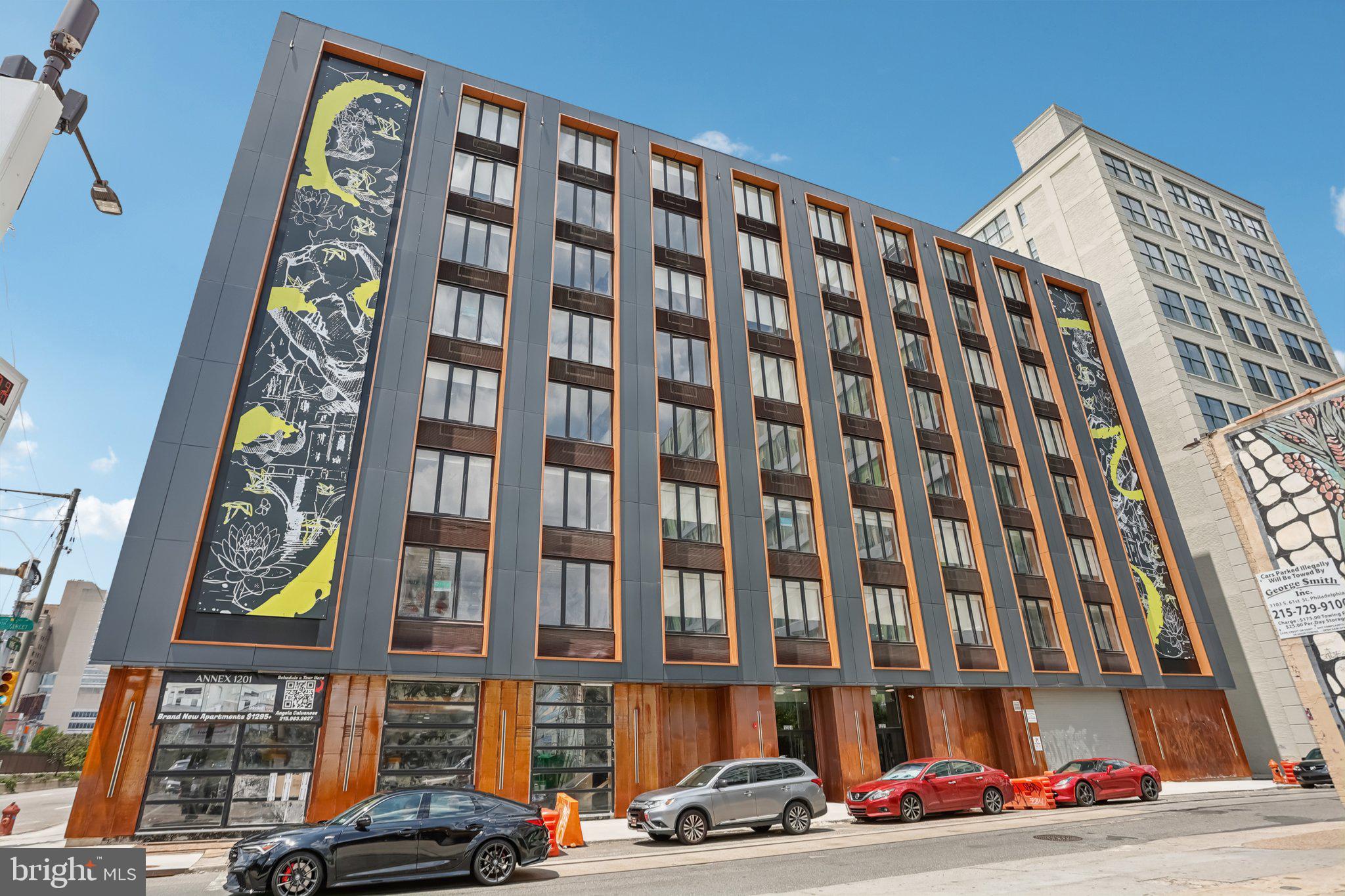 1201 Vine Street, Unit 1 Philadelphia, PA 19107 - Photo 29 of 32 a front view of a building