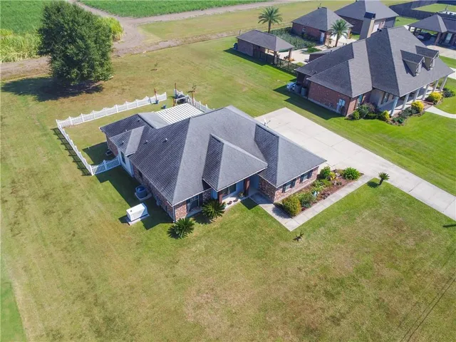 $345,000 | 2354 North Nobile Street, Paulina, LA 70763