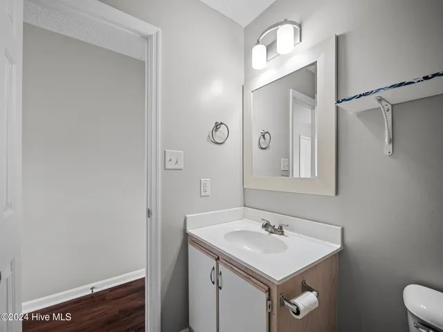 $1,300 | 100 Pinegrove Court, Jacksonville, NC 28546