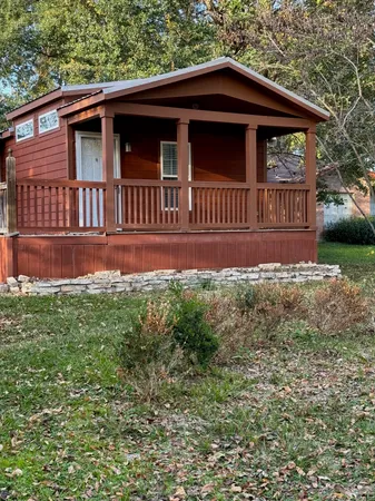 $1,600 | 13338 Longstreet Road, Willis, TX 77318