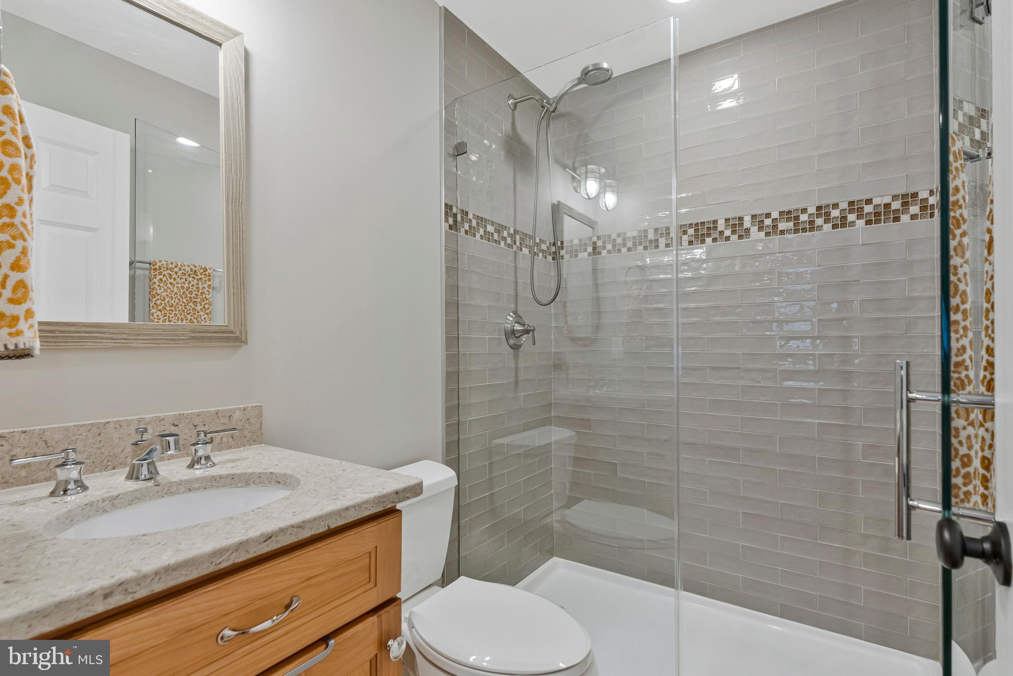 10912 Hunt Club Road Reston, VA 20190 - Photo 18 of 54 Gallery Image 18