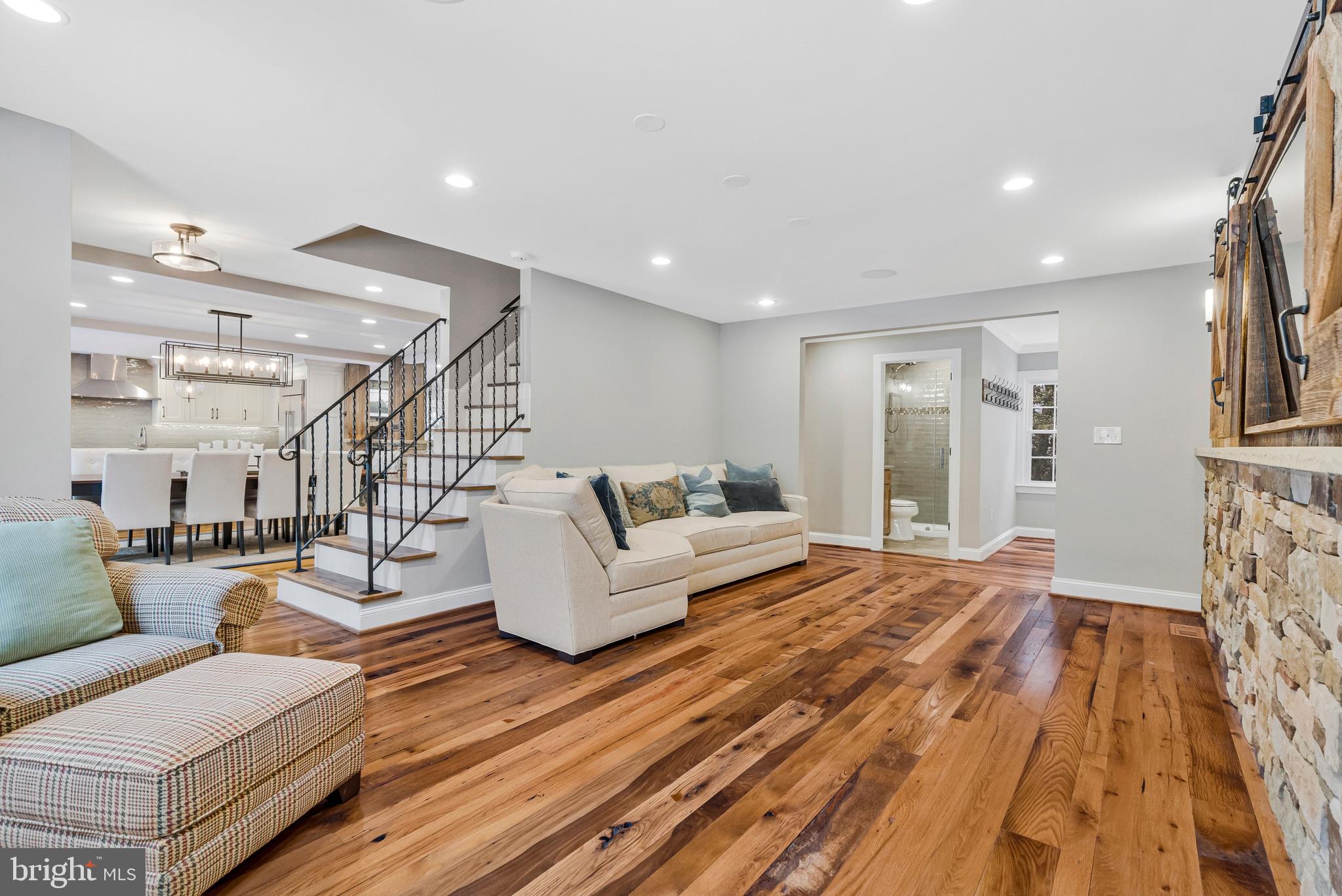 10912 Hunt Club Road Reston, VA 20190 - Photo 22 of 54 Gallery Image 22