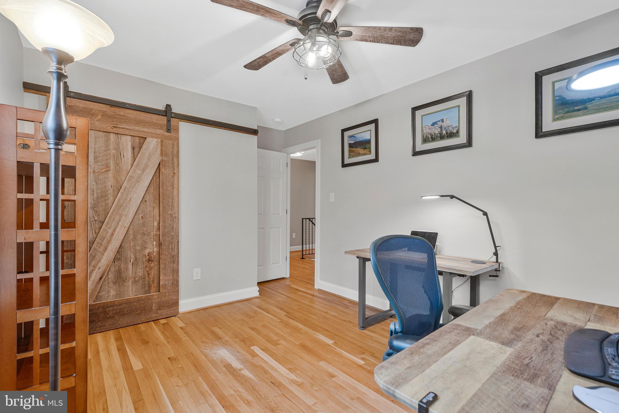 10912 Hunt Club Road Reston, VA 20190 - Photo 31 of 54 Gallery Image 31