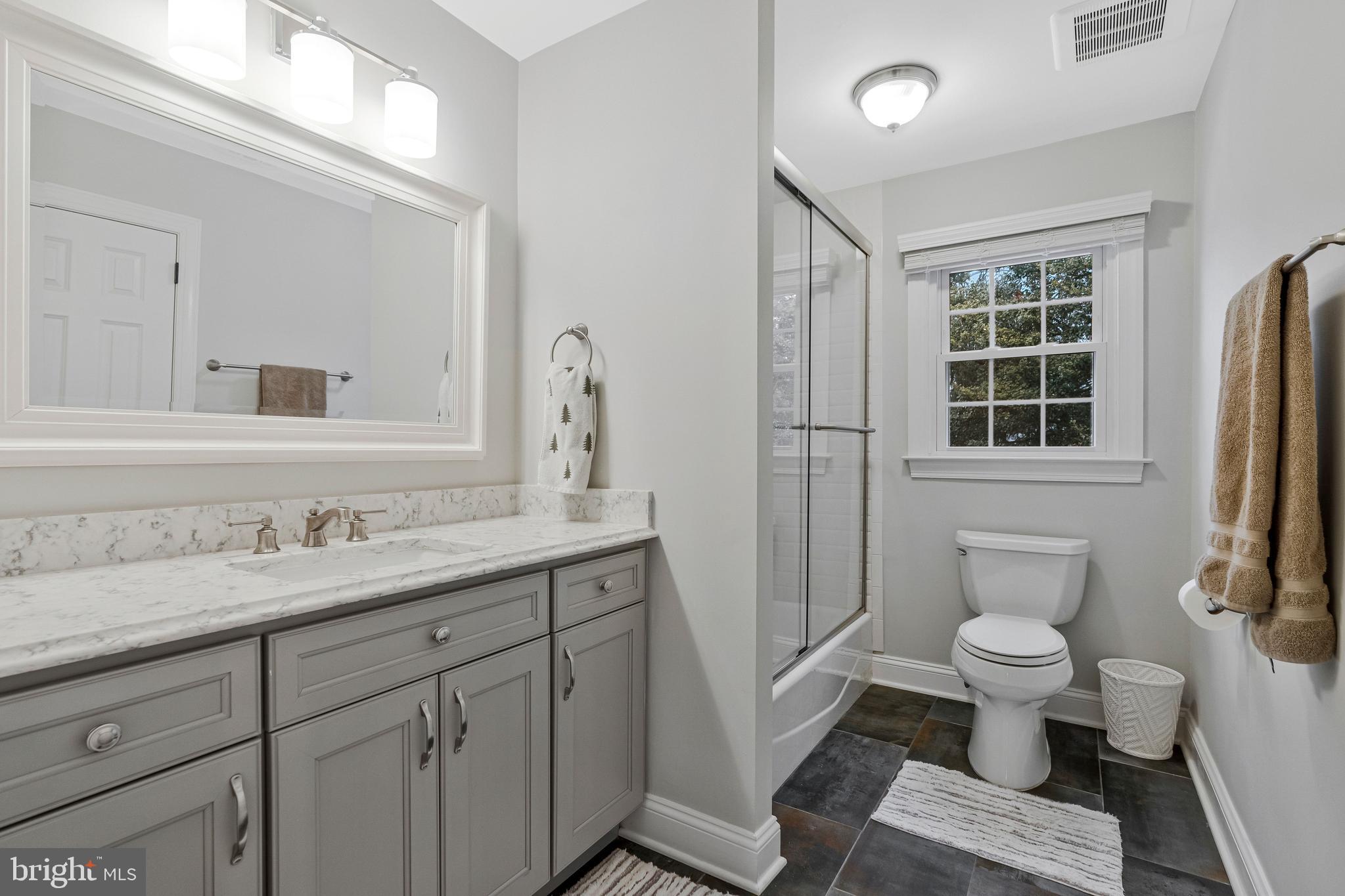 10912 Hunt Club Road Reston, VA 20190 - Photo 32 of 54 Gallery Image 32