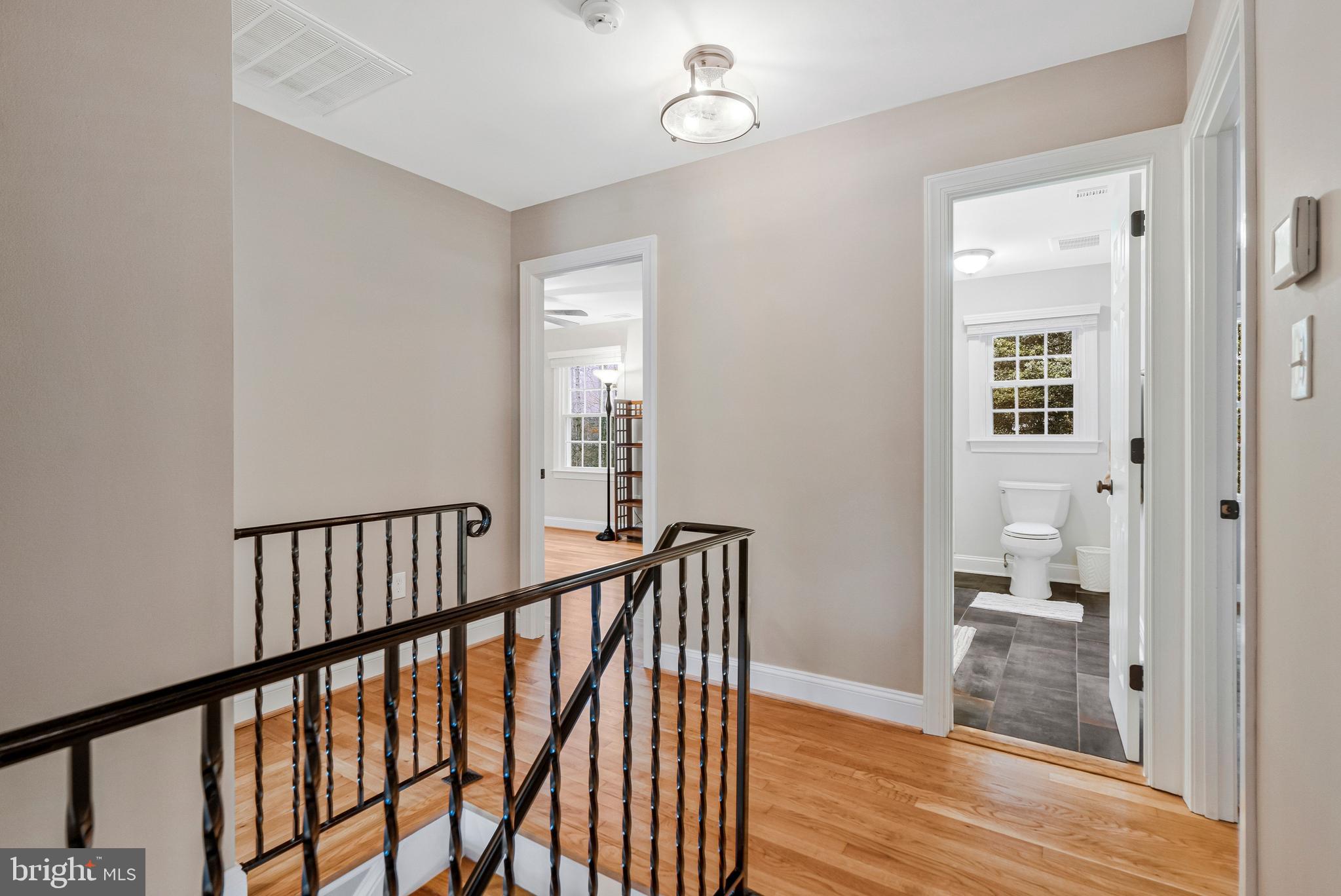 10912 Hunt Club Road Reston, VA 20190 - Photo 37 of 54 Gallery Image 37